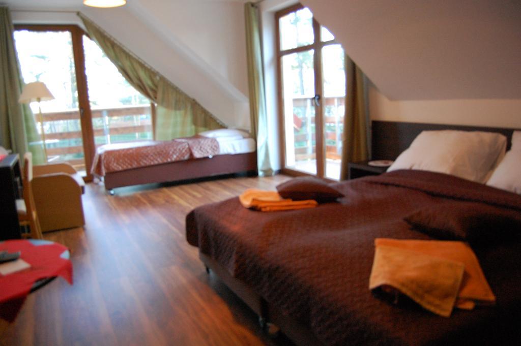 Gawrych Ruda Rezydencja Nad Wigrami Standard & Comfort Rooms الغرفة الصورة